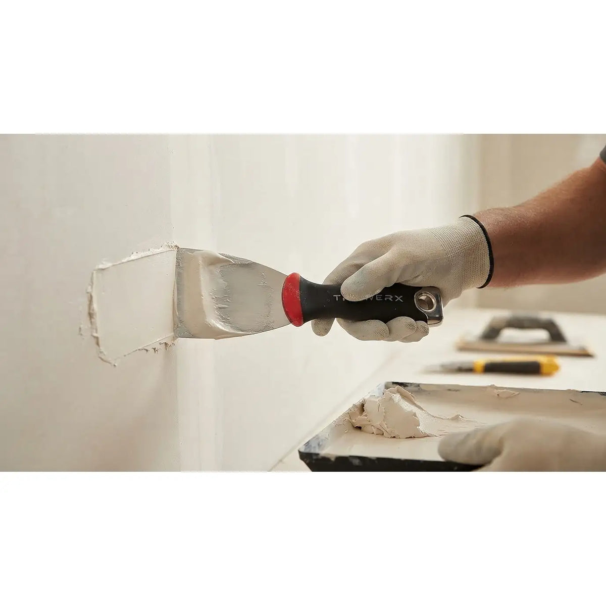 Truwerx Flexible Putty Knife with Soft Grip